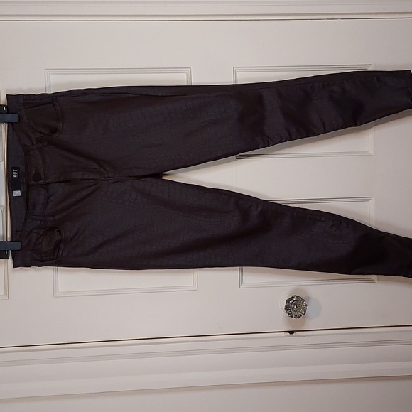 Kut From The Kloth Connie Slim Fit Coated Jeans - Picture 2 of 12